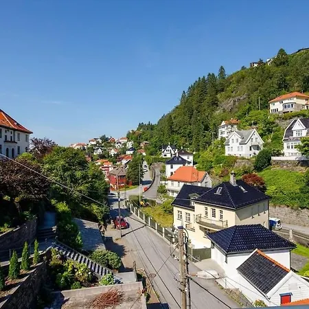 Appartement Floor With Mountain View, Terrace 22sqm, Free Parking Bergen