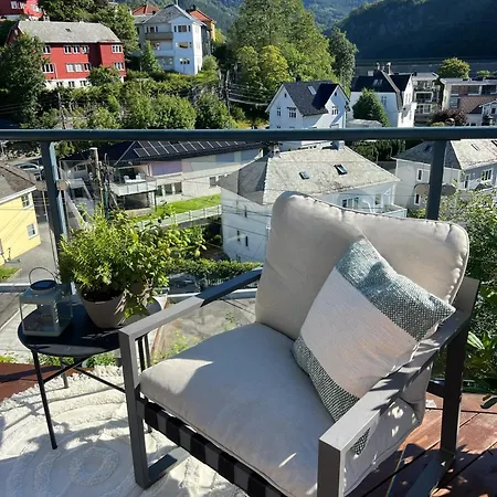 Apartment Floor With Mountain View, Terrace 22sqm, Free Parking *