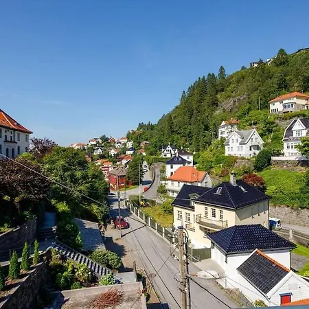 Apartamento Floor With Mountain View, Terrace 22sqm, Free Parking Bergen